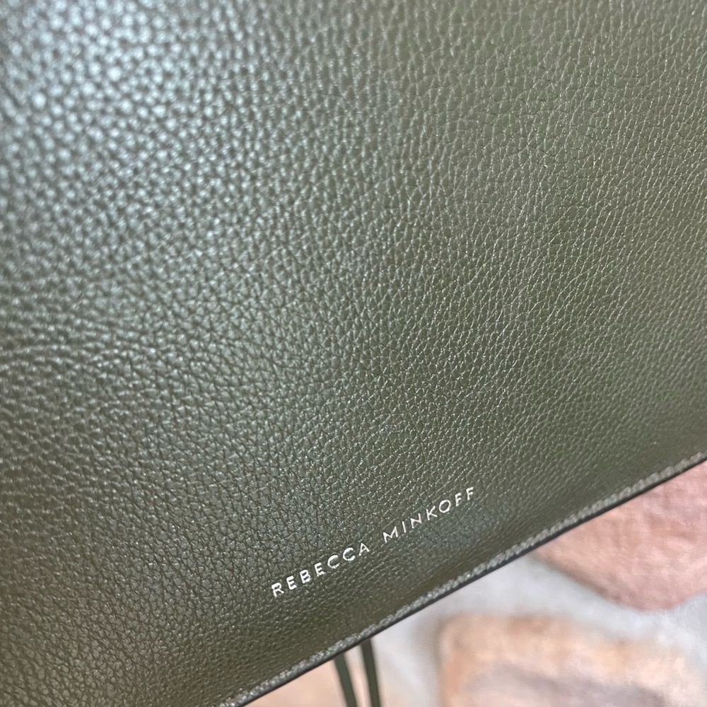Rebecca Minkoff Hunter Green Small Megan Leather Crossbody Feed Bag 10x10 - Picture 7 of 8
